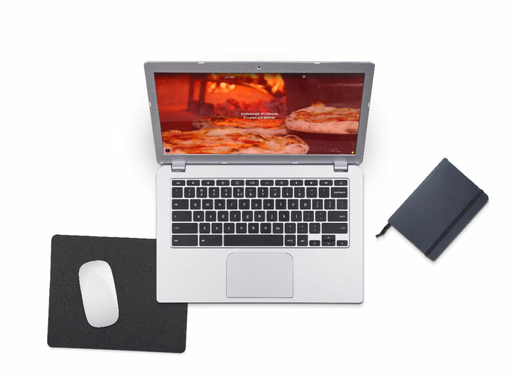 restaurant-pizzeria-rouge-et-noir-site-responsive-previsualisation-ordinateur-portable-apple-macbook-pro